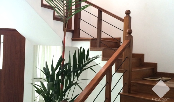 1032,Luxury House,Meda Welikada Road, Rajagiriya