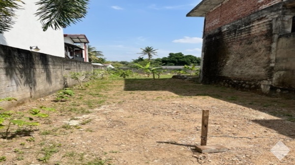 1322,Land,7th Lane,Thalawatugoda