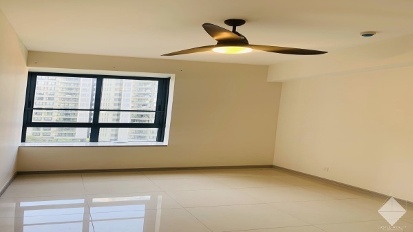 1373,Luxury Apartment,Havelock City,Colombo 5