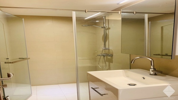 1373,Luxury Apartment,Havelock City,Colombo 5