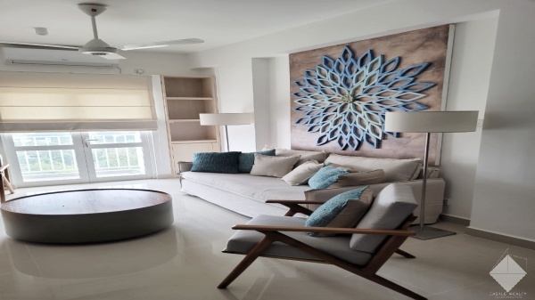 1496,Apartment,Treasure Trove,Colombo 8