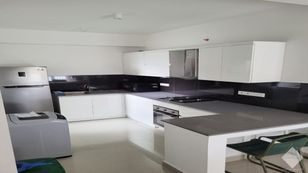 1496,Apartment,Treasure Trove,Colombo 8