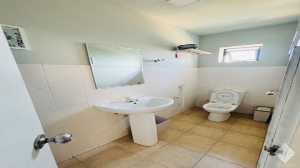 1653,Commercial Property,Dutugemunu Street, Kohuwela