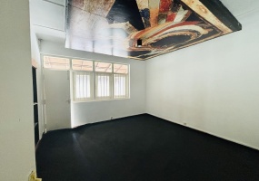 1661,Commercial Property,Melbourne Avenue, Colombo 4