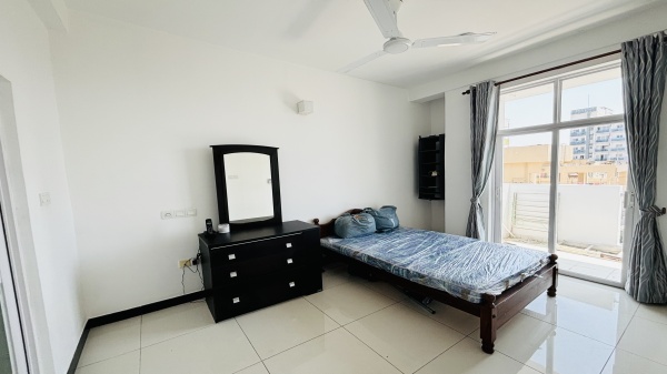 1663,Apartment,Blue Ocean Residencies, Colombo 6