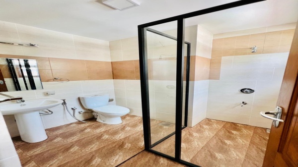 1672,Modern House,Wettasinghe Mawatha, Nawala