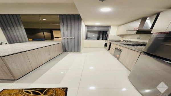 1681,Luxury Apartment,Aquaria Residencies, Colombo 5
