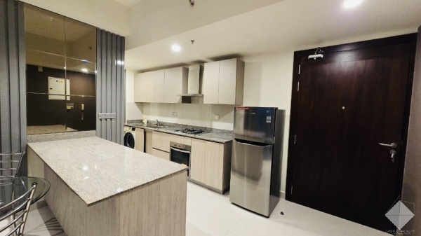 1681,Luxury Apartment,Aquaria Residencies, Colombo 5