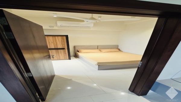 1681,Luxury Apartment,Aquaria Residencies, Colombo 5