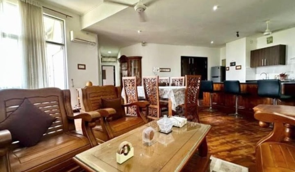 1689,Apartment,Temple Lane, Nawala