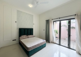 1694,Luxury House,St Peters Road, Moratuwa