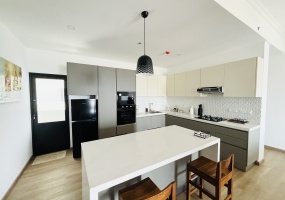1701,Luxury Apartment,Galle Road, Colombo 4 1701,Luxury Apartment,Galle Road, Colombo 4