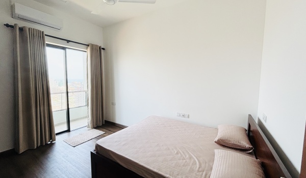 1701,Luxury Apartment,Galle Road, Colombo 4