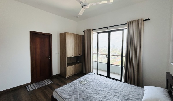 1701,Luxury Apartment,Galle Road, Colombo 4