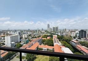 1701,Luxury Apartment,Galle Road, Colombo 4