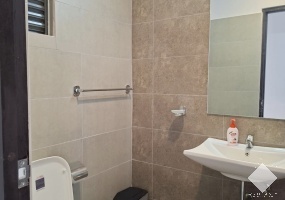 1725,New Apartment,Weera Mawatha, Thalawatugoda